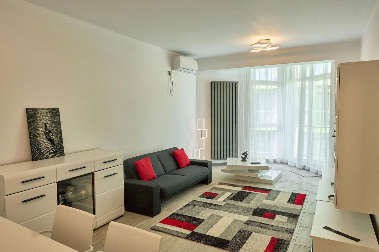 Crazy Sea View 1Br Apartment Spa Pools Resort Mamaia Eksteriør billede