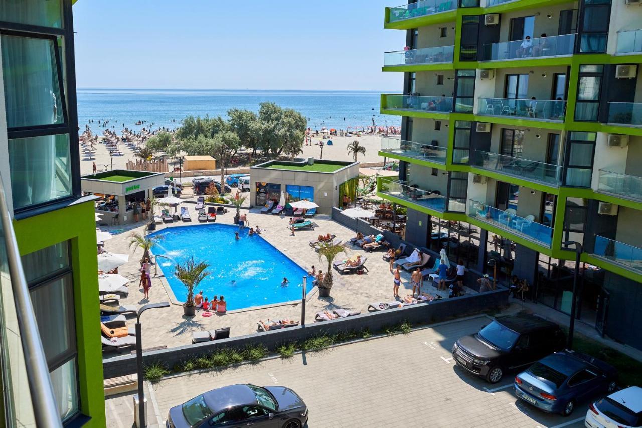 Crazy Sea View 1Br Apartment Spa Pools Resort Mamaia Eksteriør billede