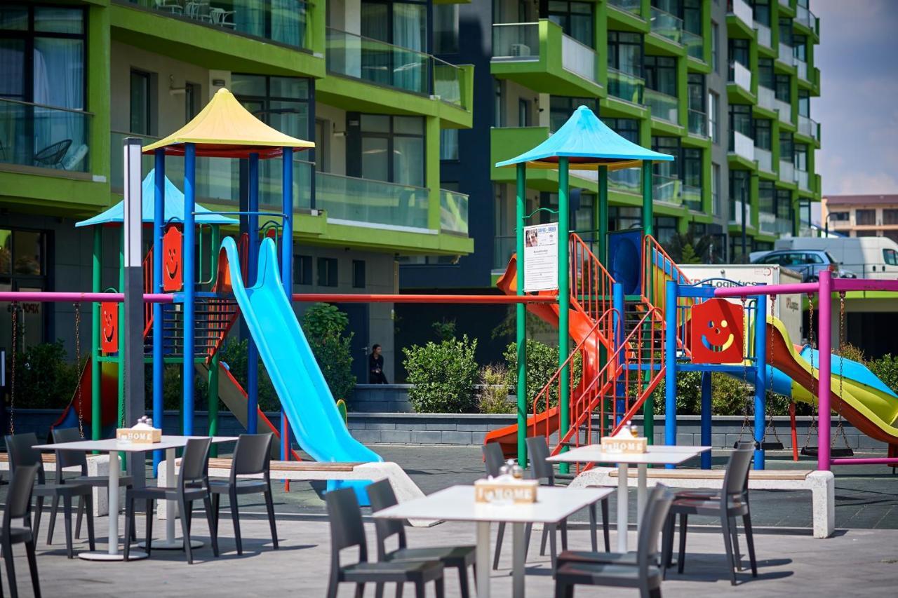 Crazy Sea View 1Br Apartment Spa Pools Resort Mamaia Eksteriør billede